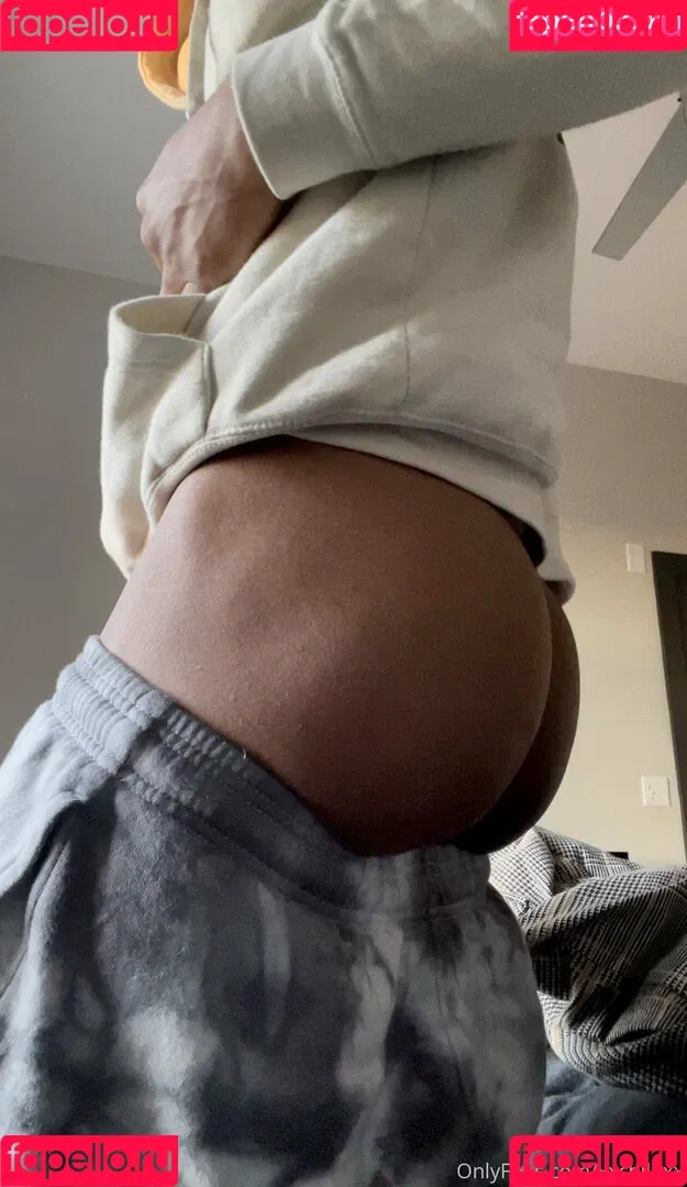 xx.chilo Onlyfans Photo Gallery 