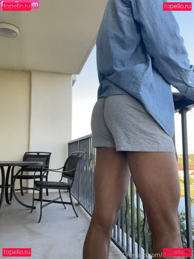 xx.chilo Onlyfans Photo Gallery 