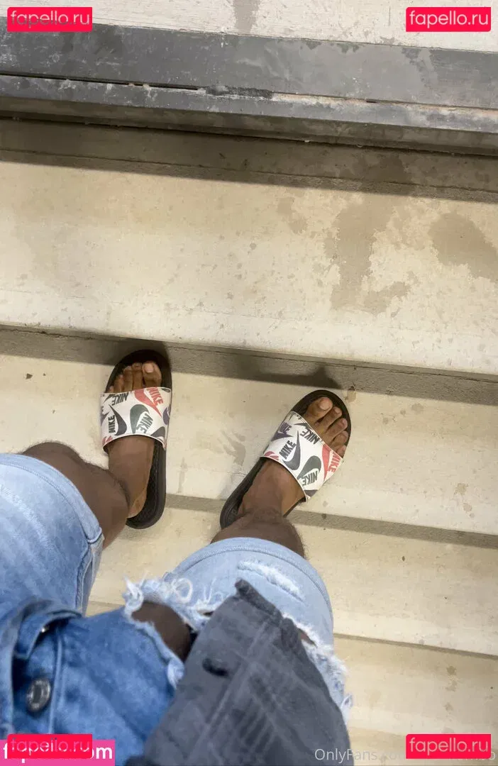 xx.chilo Onlyfans Photo Gallery 