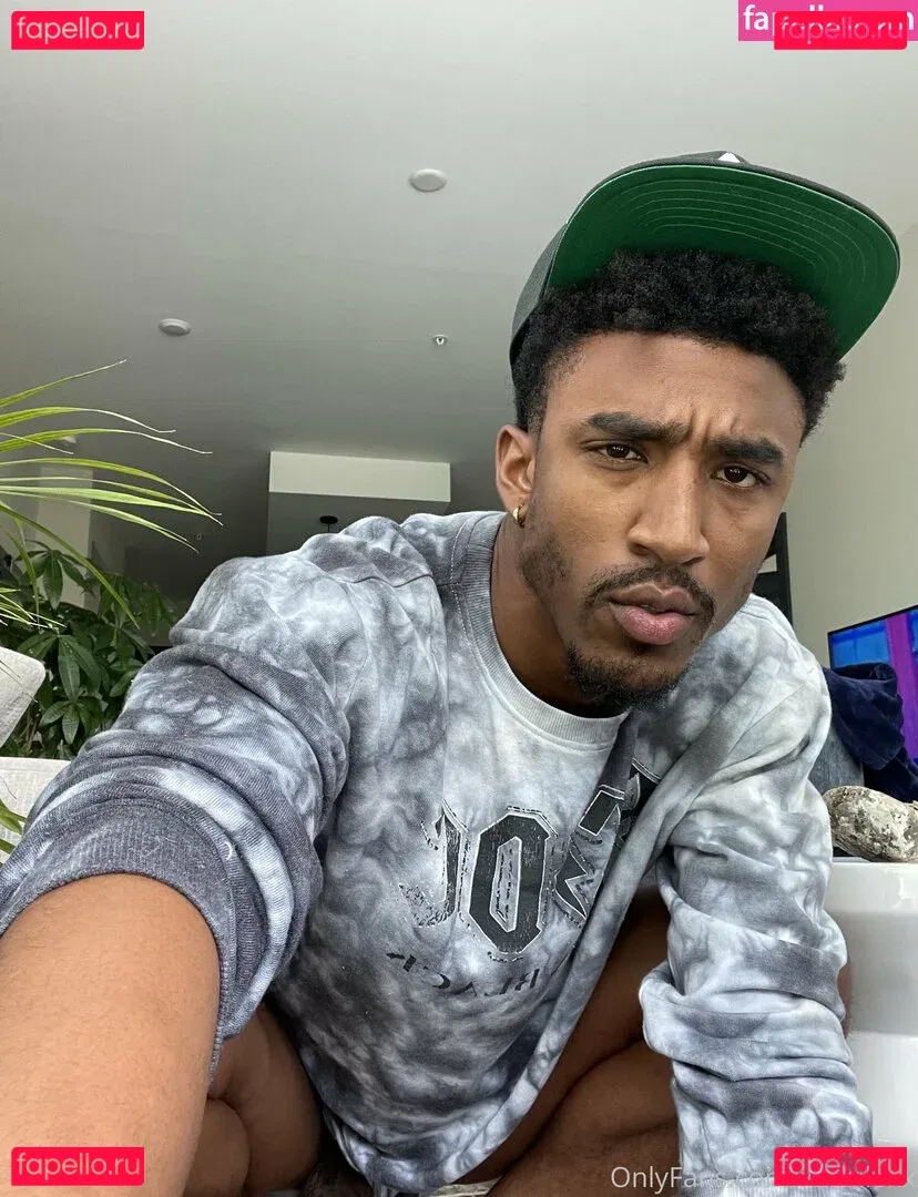 xx.chilo Onlyfans Photo Gallery 