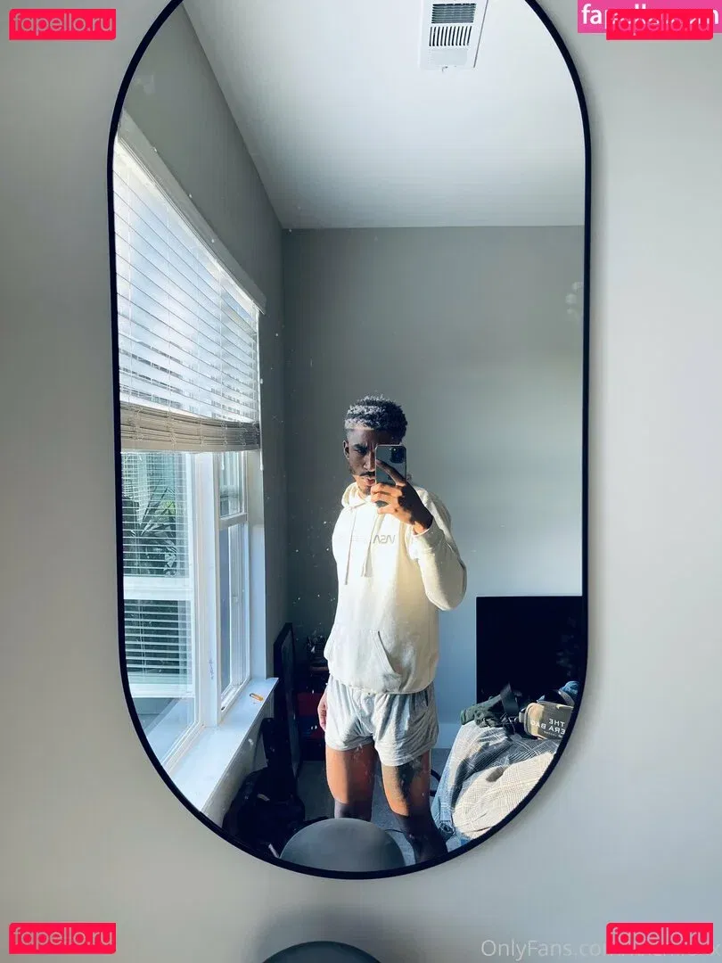 xx.chilo Onlyfans Photo Gallery 