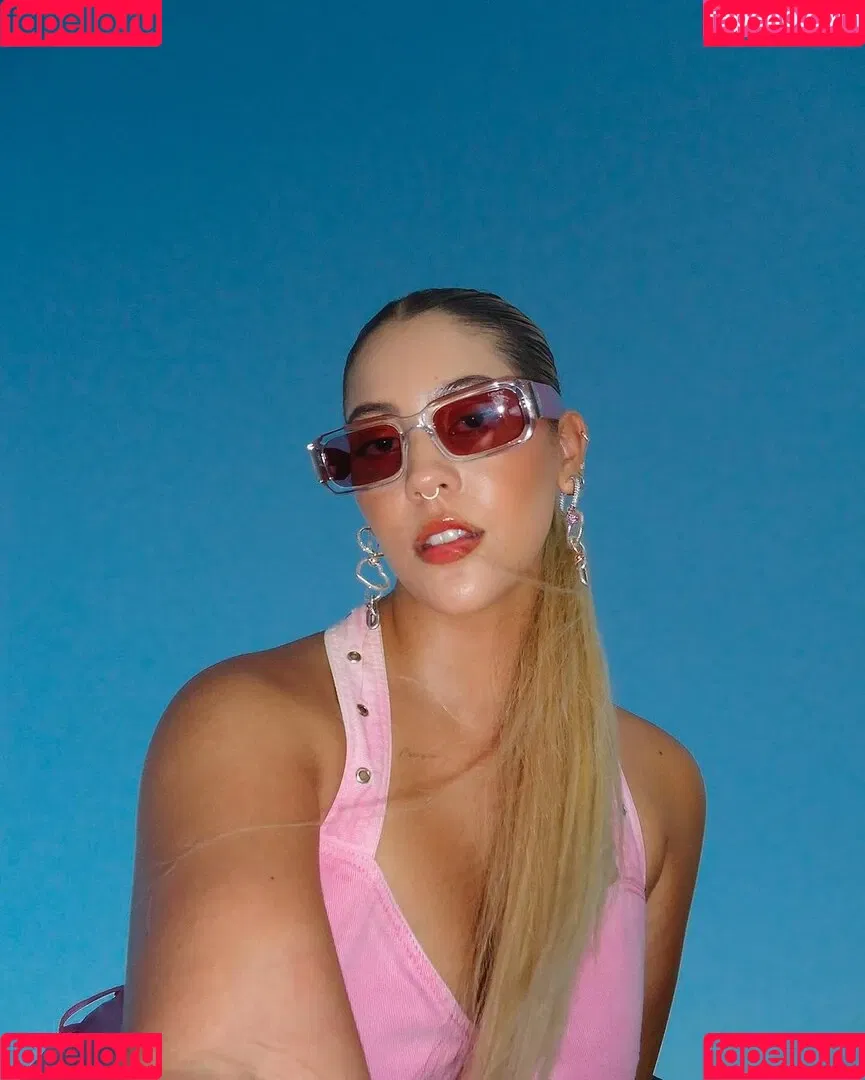 Dora Figueiredo Onlyfans Photo Gallery 