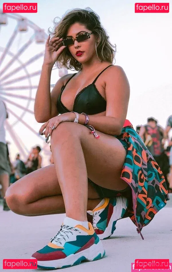 Dora Figueiredo Onlyfans Photo Gallery 