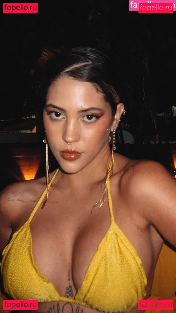 Dora Figueiredo Onlyfans Photo Gallery 