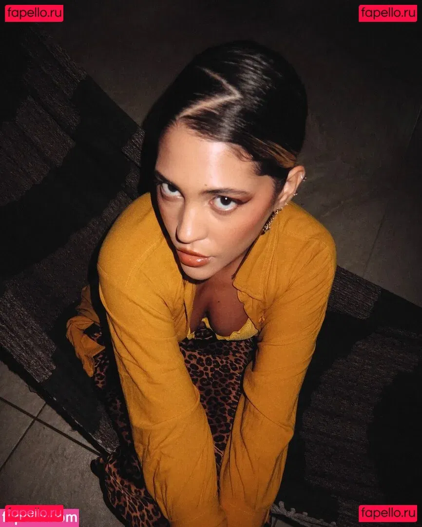 Dora Figueiredo Onlyfans Photo Gallery 