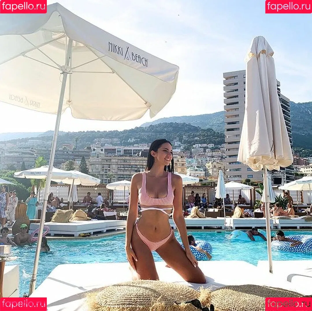 Leila Kraja Onlyfans Photo Gallery 