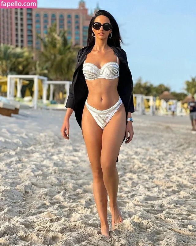 Leila Kraja Onlyfans Photo Gallery 