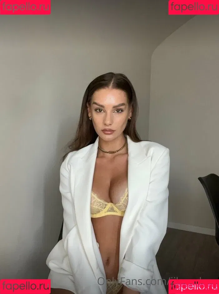 Jil Grudner Onlyfans Photo Gallery 