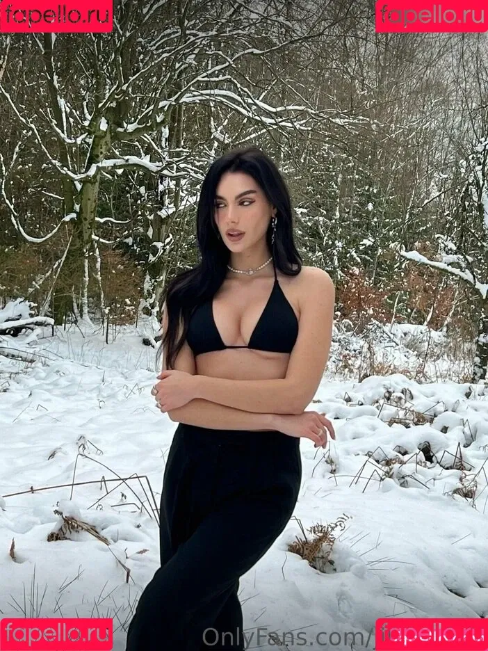 Jil Grudner Onlyfans Photo Gallery 