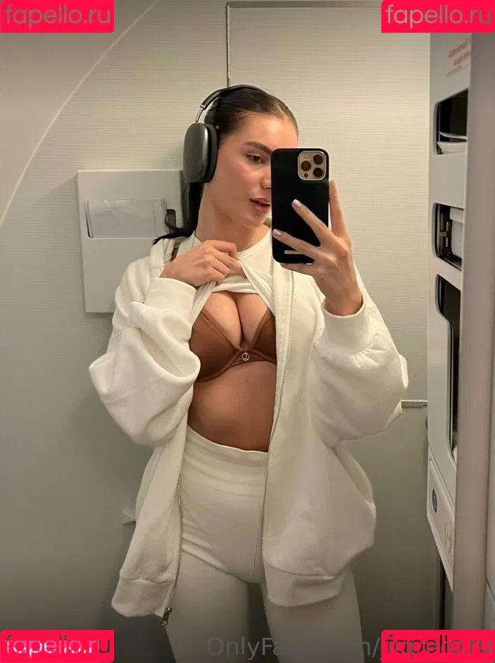 Jil Grudner Onlyfans Photo Gallery 