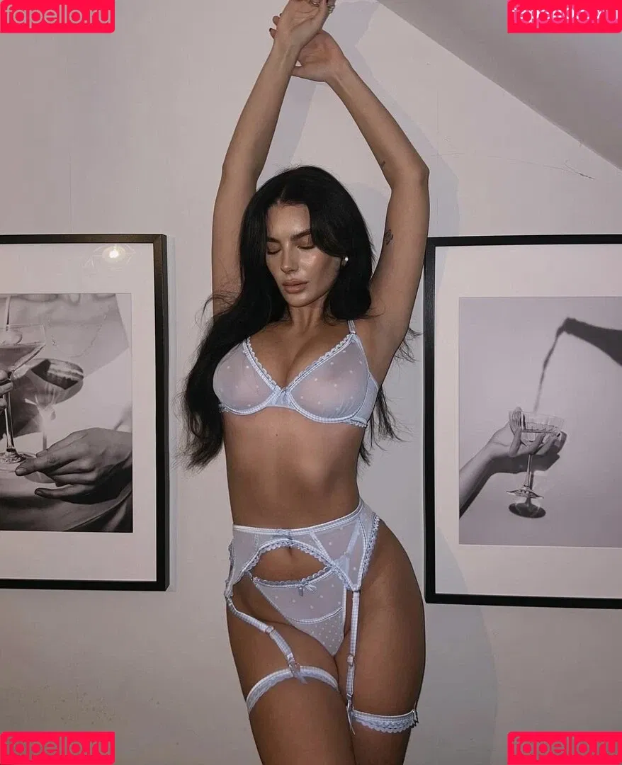 Jil Grudner Onlyfans Photo Gallery 