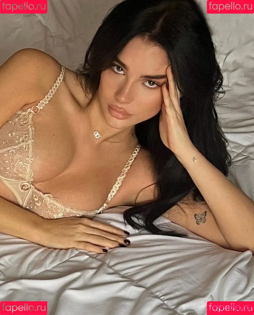 Jil Grudner Onlyfans Photo Gallery 