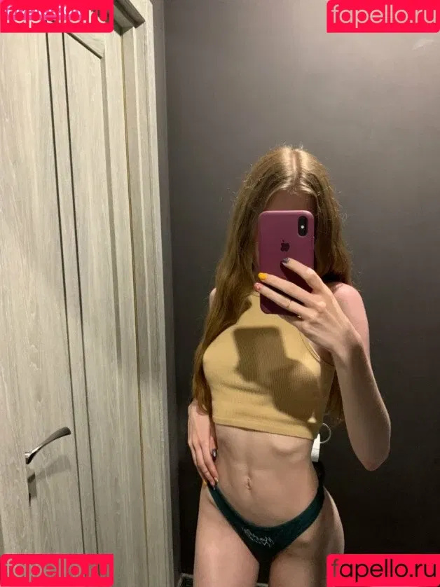 Anmzk Anna Melody Onlyfans Photo Gallery 