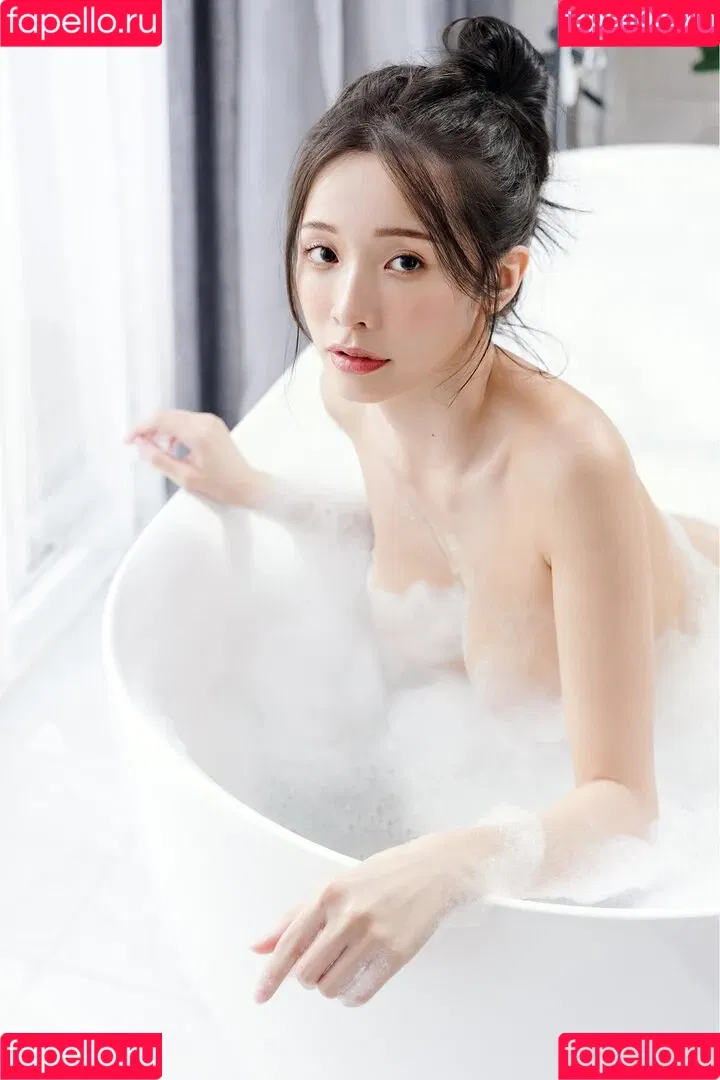 Iris Xiao Onlyfans Photo Gallery 