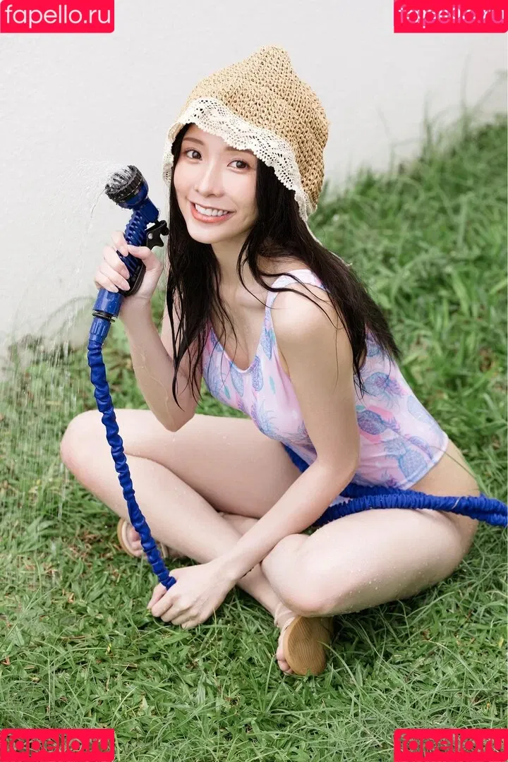 Iris Xiao Onlyfans Photo Gallery 
