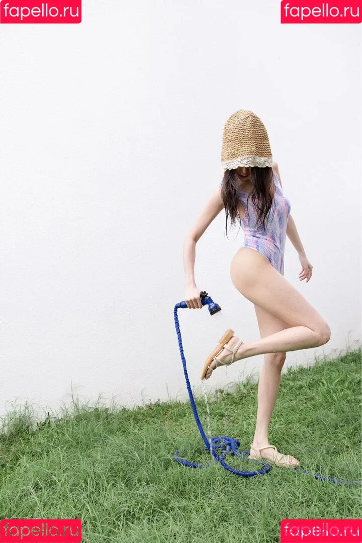 Iris Xiao Onlyfans Photo Gallery 