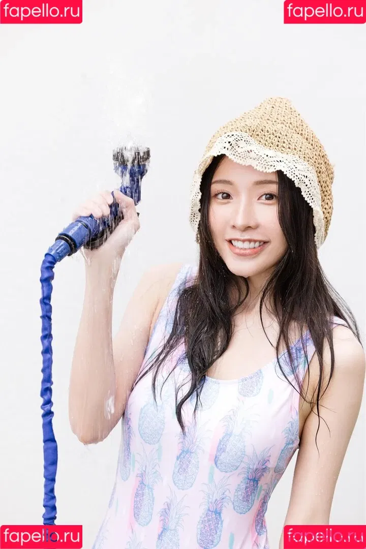 Iris Xiao Onlyfans Photo Gallery 