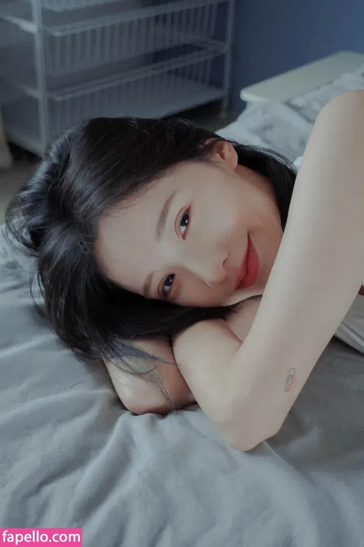 Iris Xiao Onlyfans Photo Gallery 