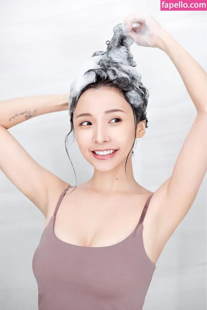 Iris Xiao Onlyfans Photo Gallery 