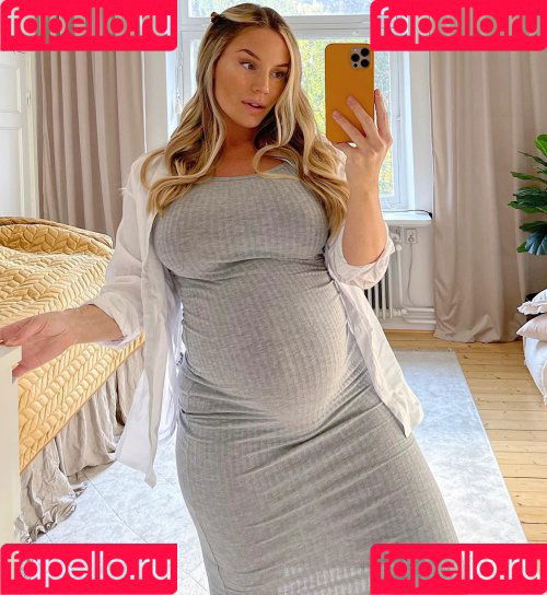 frokenhedstrom Onlyfans Photo Gallery 