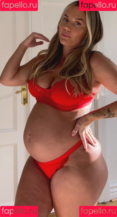 frokenhedstrom Onlyfans Photo Gallery 