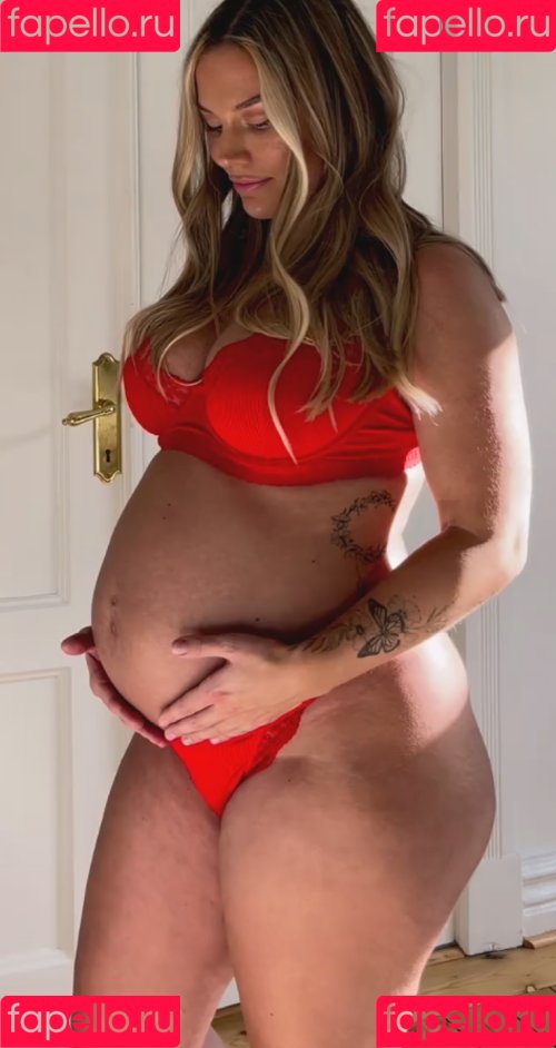 frokenhedstrom Onlyfans Photo Gallery 