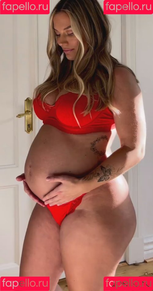 frokenhedstrom Onlyfans Photo Gallery 