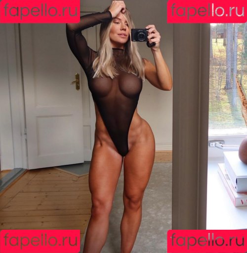 frokenhedstrom Onlyfans Photo Gallery 