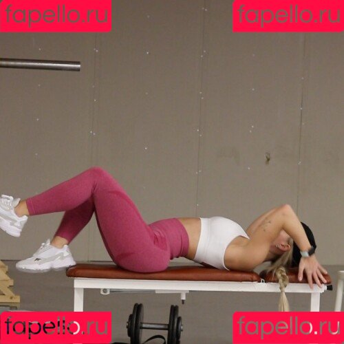 frokenhedstrom Onlyfans Photo Gallery 