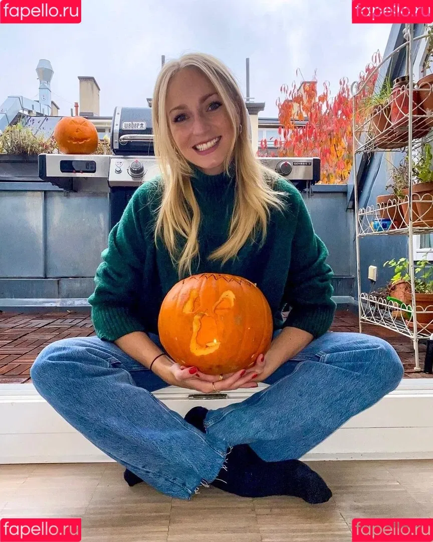 Katharina Kleinfeldt Onlyfans Photo Gallery 