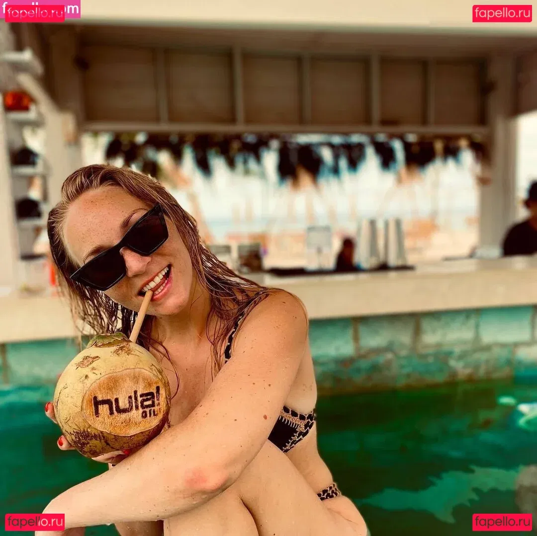 Katharina Kleinfeldt Onlyfans Photo Gallery 