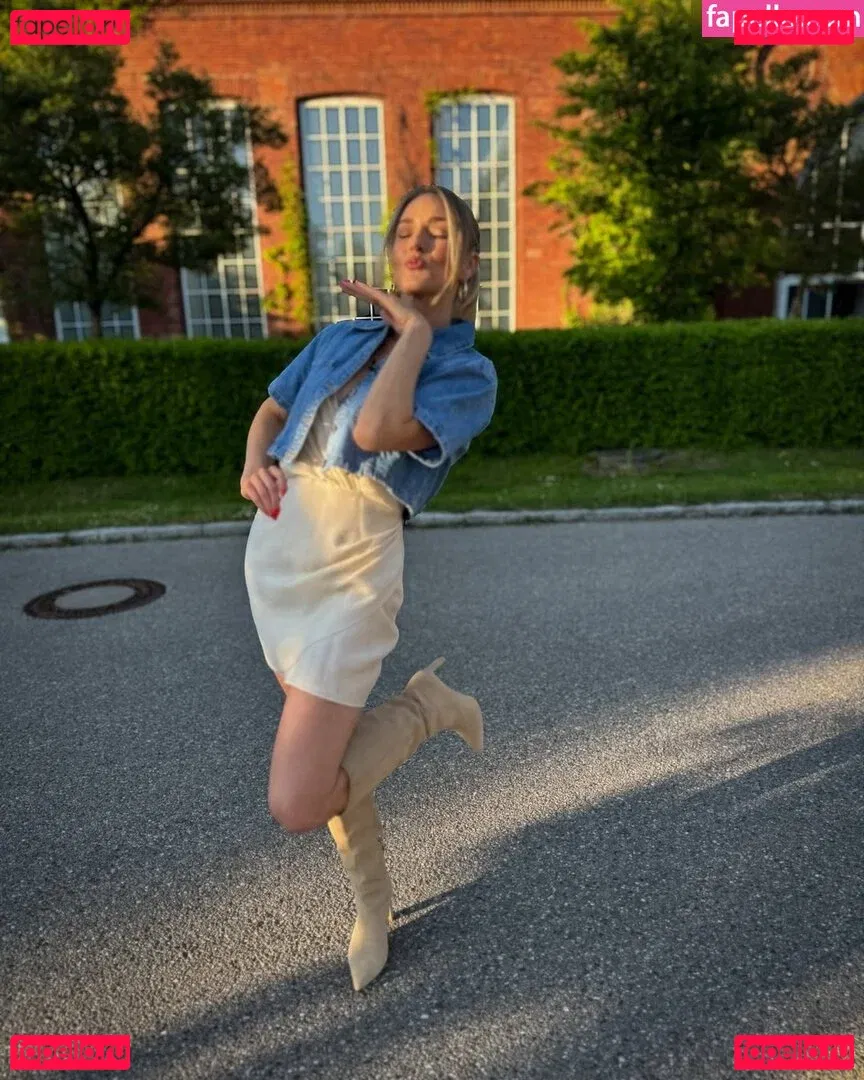 Katharina Kleinfeldt Onlyfans Photo Gallery 