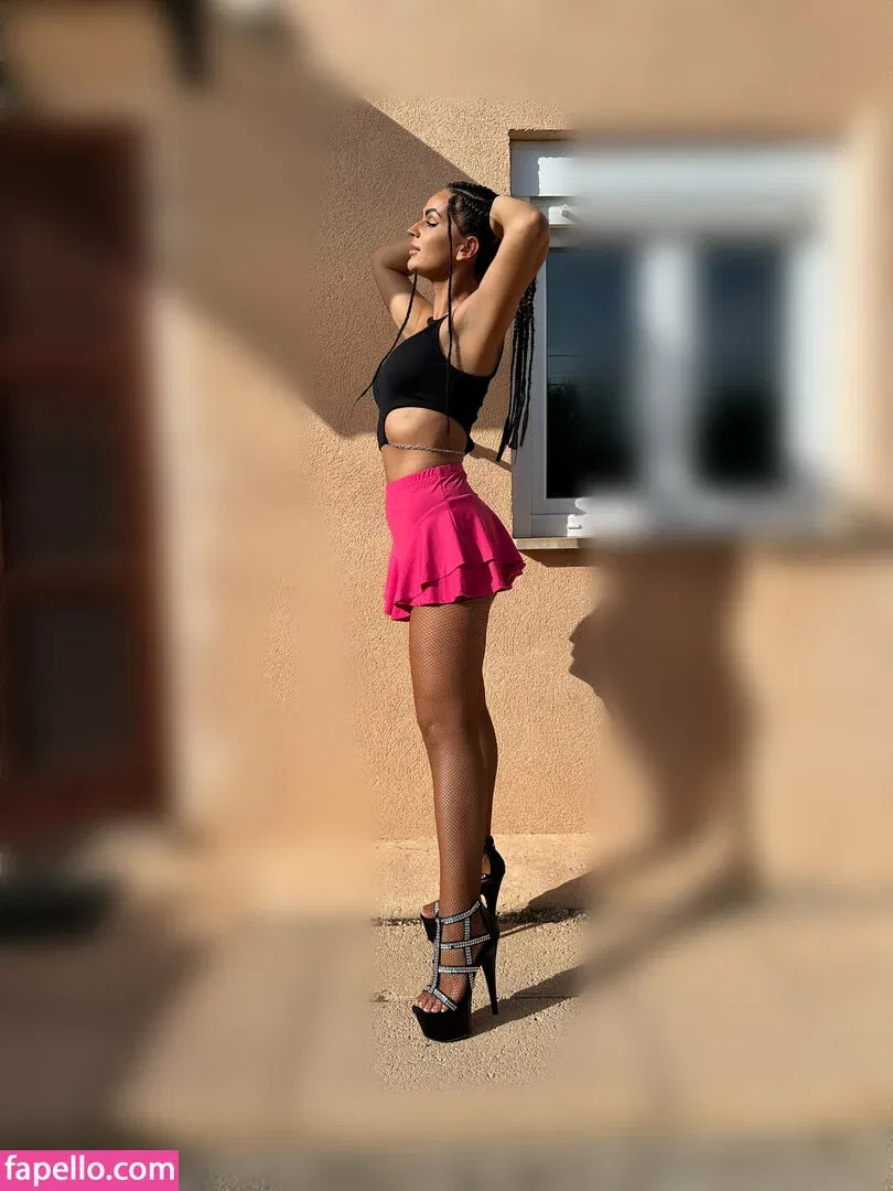 michalka Onlyfans Photo Gallery 