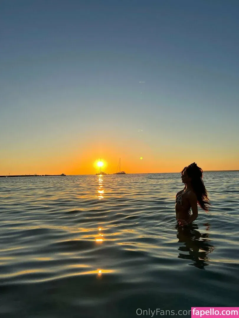 michalka Onlyfans Photo Gallery 