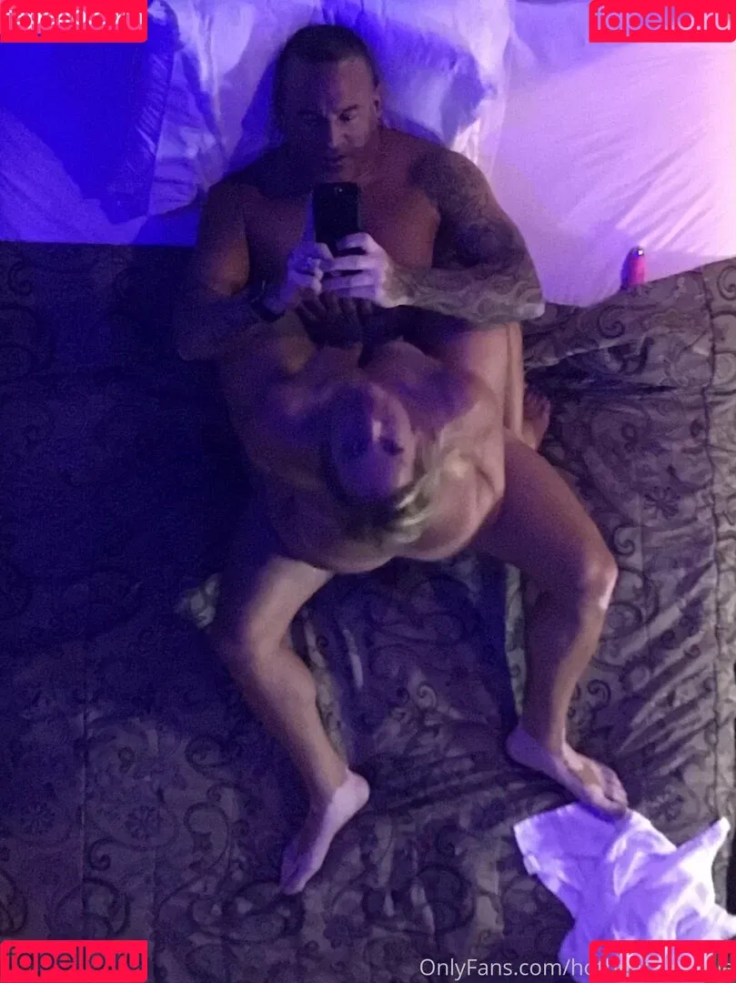 beachkouple Onlyfans Photo Gallery 