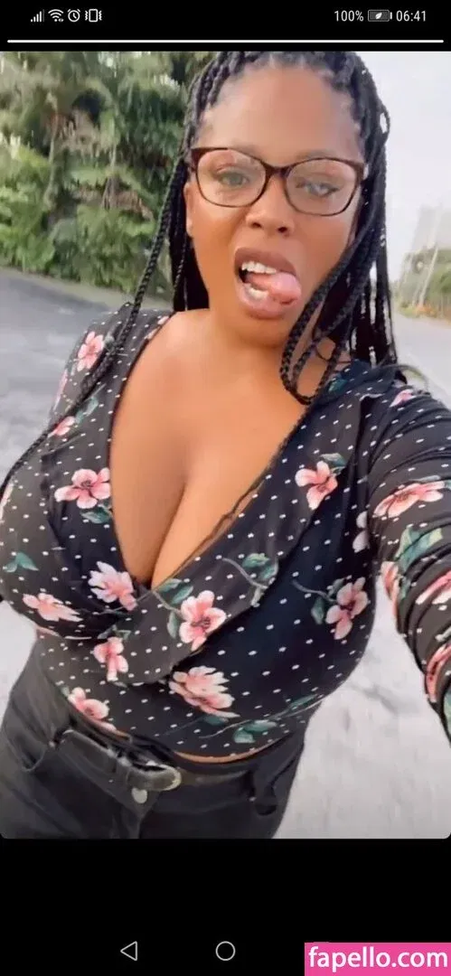 Clair Marie Onlyfans Photo Gallery 