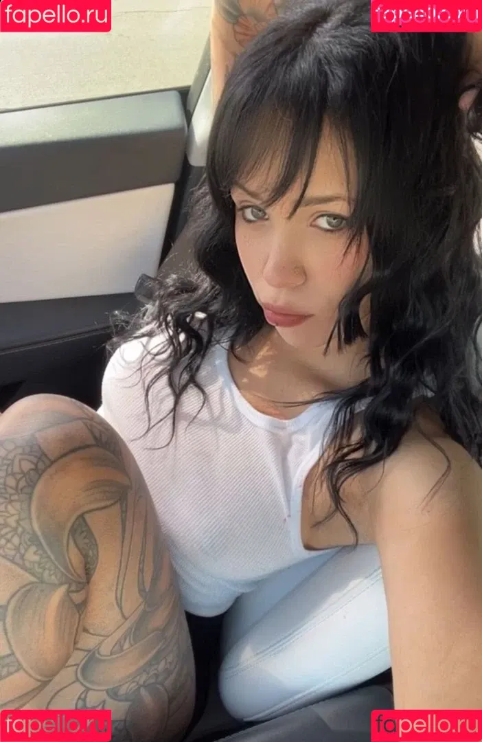 Suikomu Onlyfans Photo Gallery 
