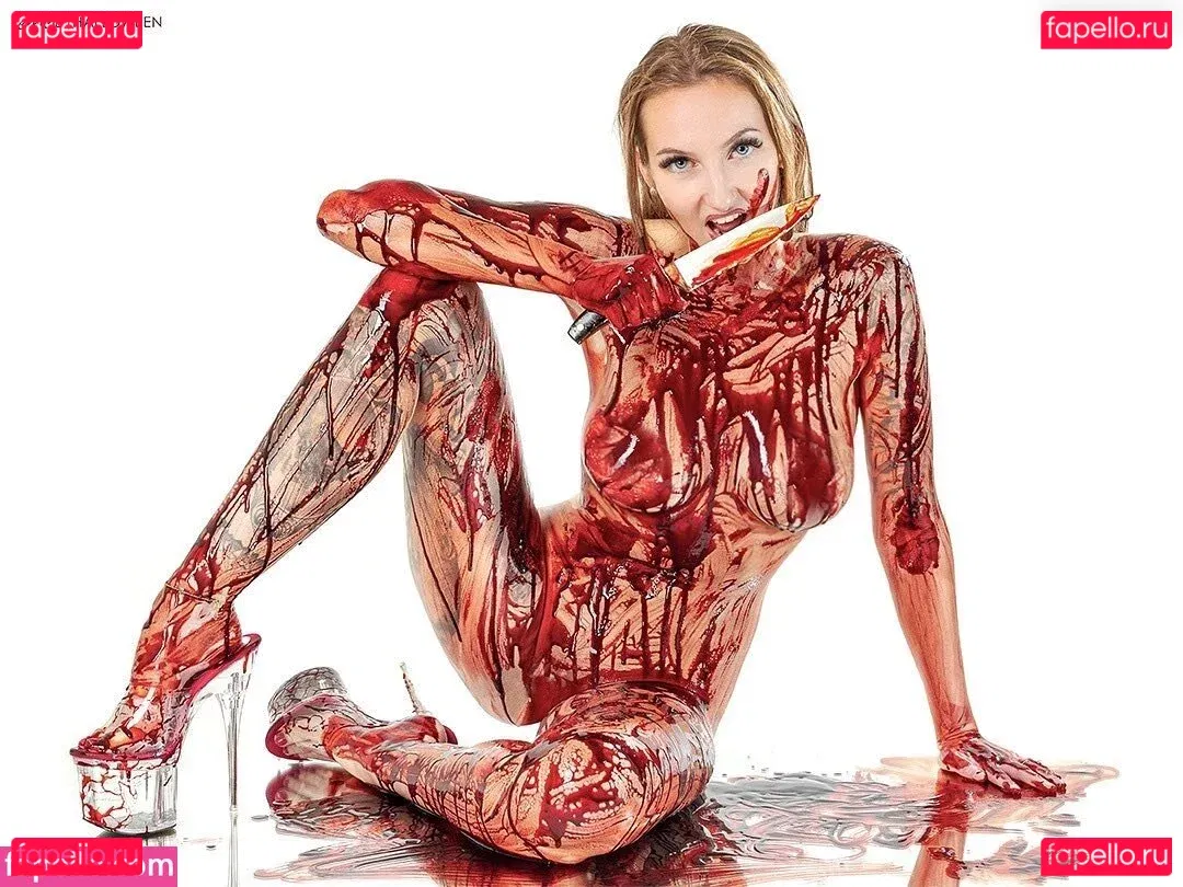 Gina Holly Onlyfans Photo Gallery 