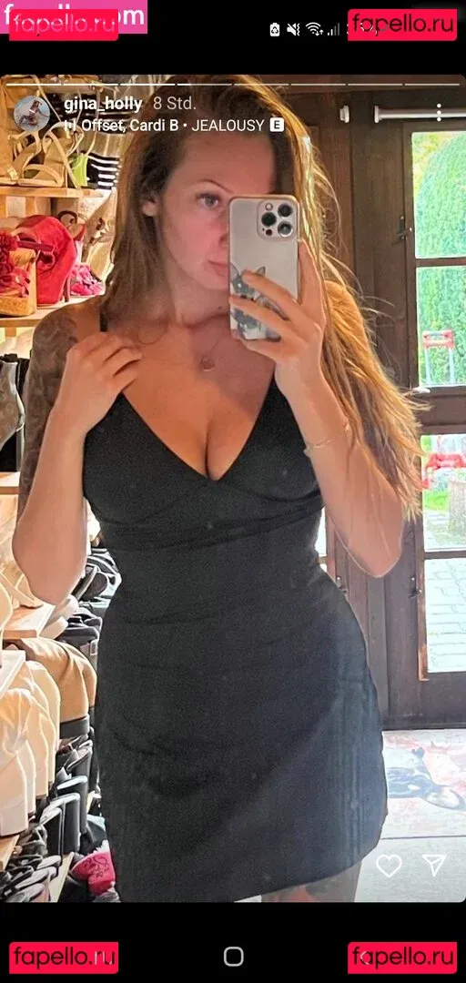 Gina Holly Onlyfans Photo Gallery 