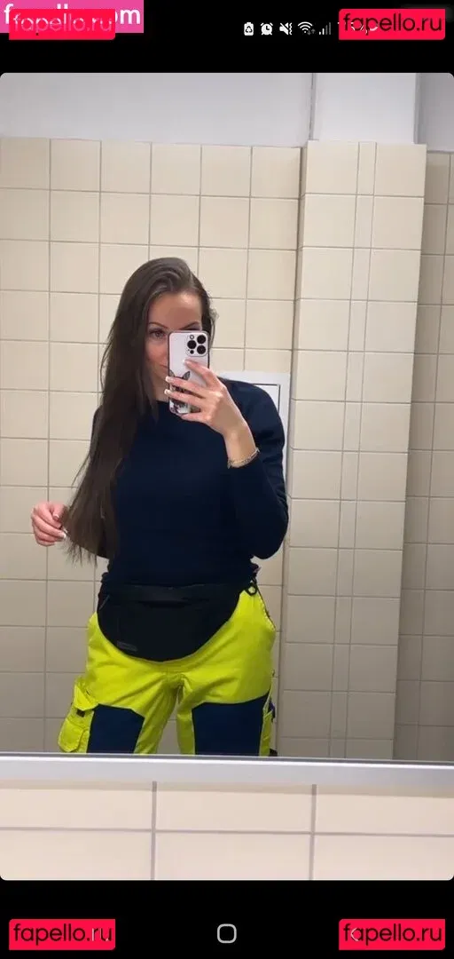 Gina Holly Onlyfans Photo Gallery 