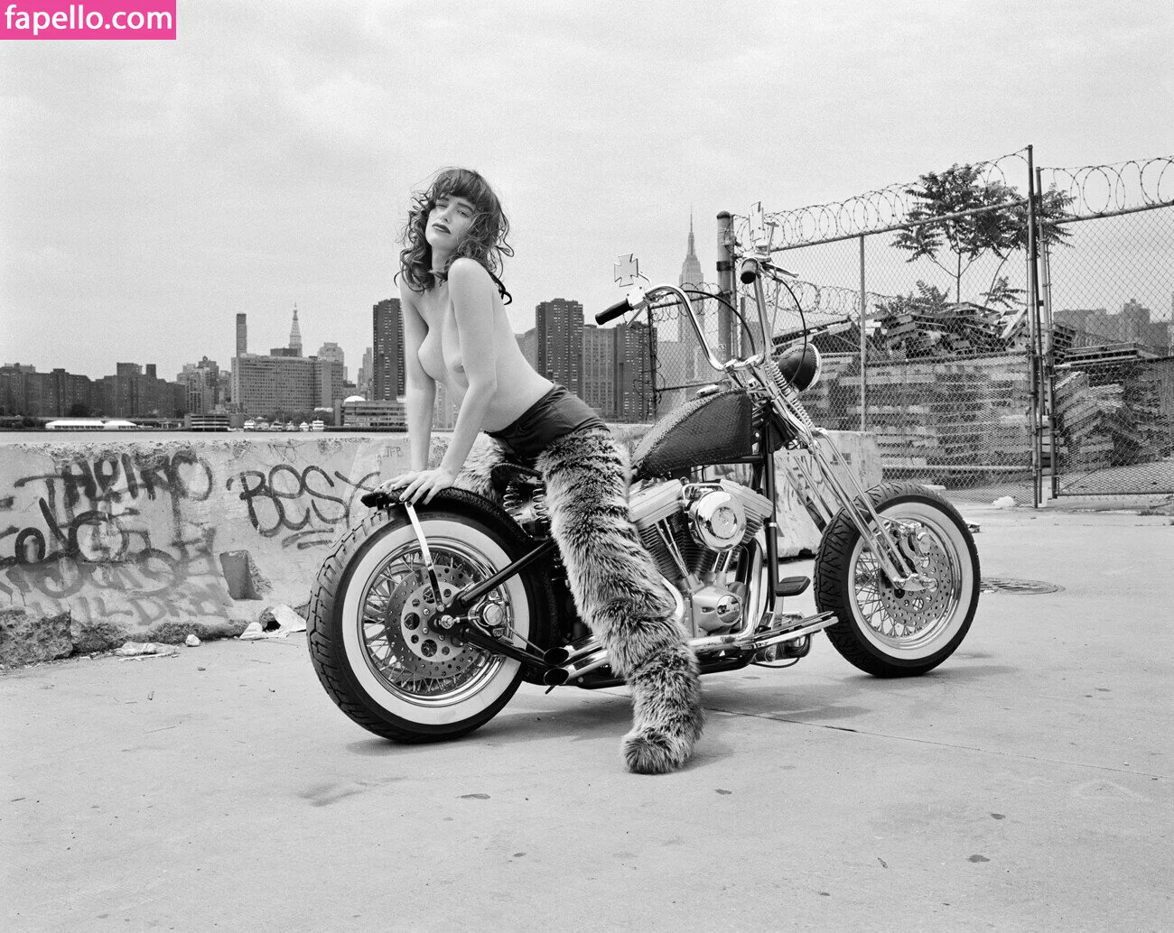 Paz De La Huerta Onlyfans Photo Gallery 