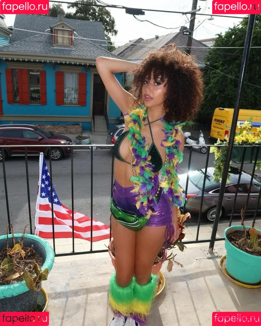 Megan Botnick Onlyfans Photo Gallery 
