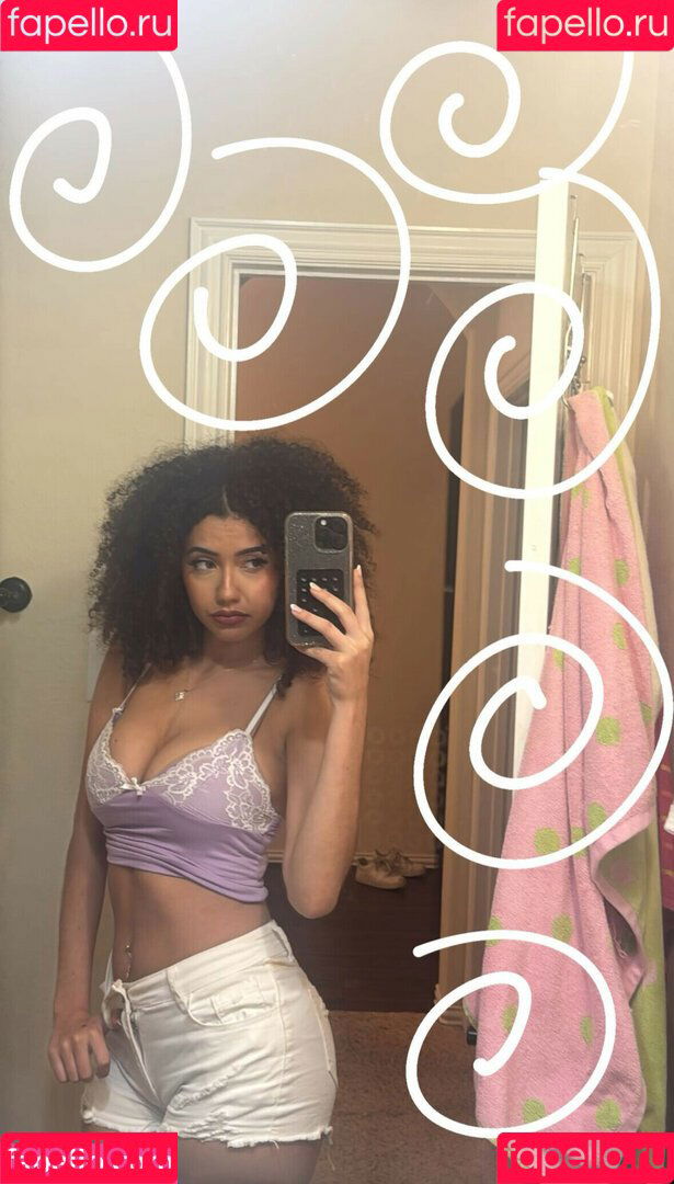 Megan Botnick Onlyfans Photo Gallery 