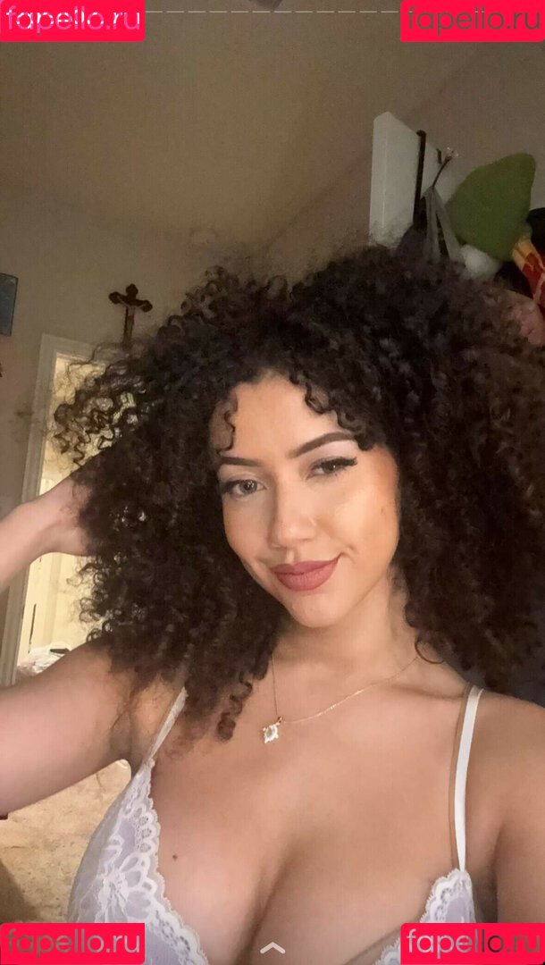 Megan Botnick Onlyfans Photo Gallery 