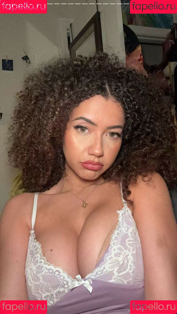 Megan Botnick Onlyfans Photo Gallery 