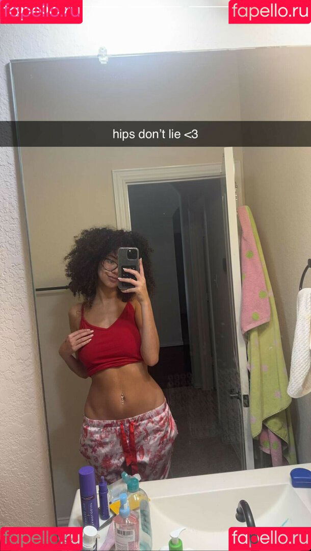 Megan Botnick Onlyfans Photo Gallery 