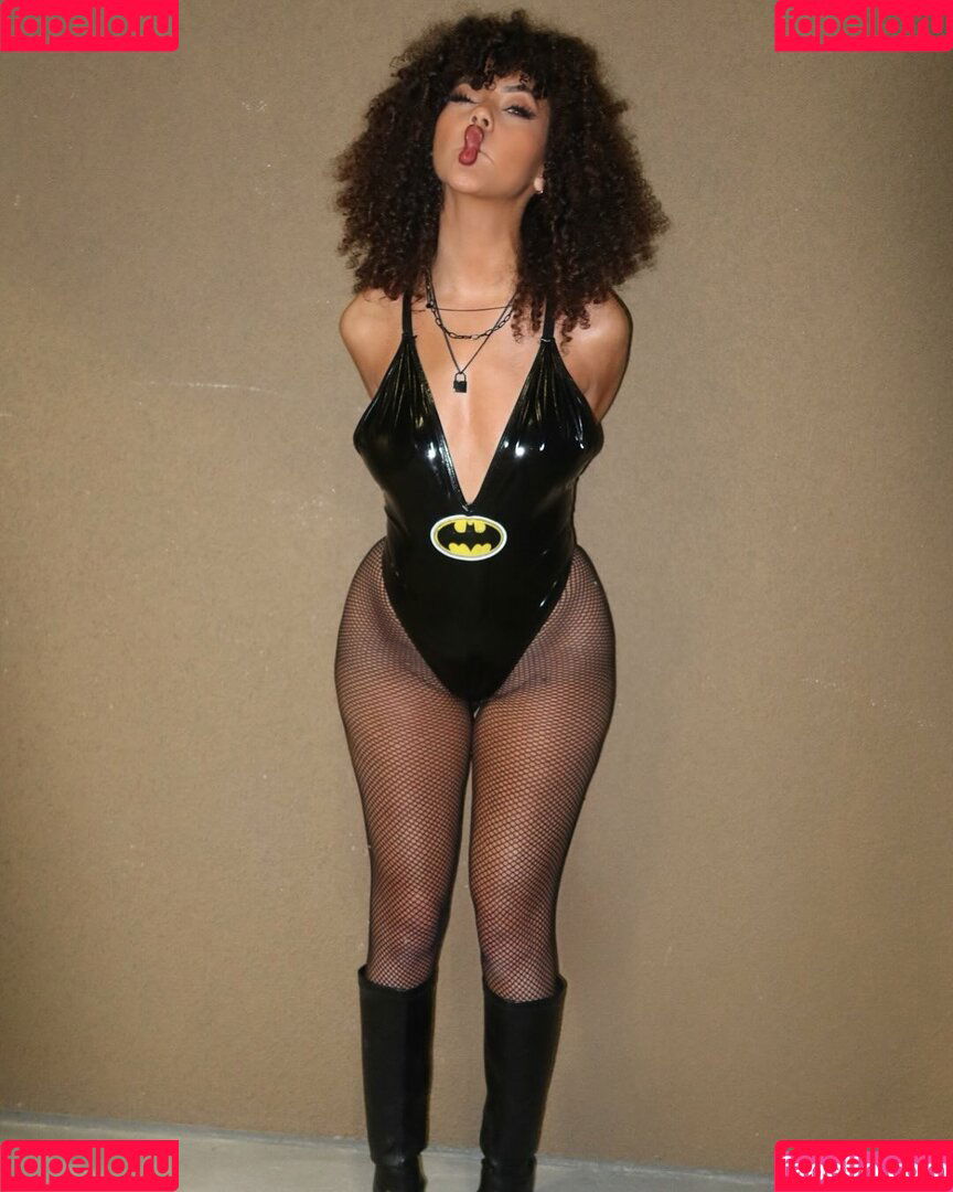 Megan Botnick Onlyfans Photo Gallery 