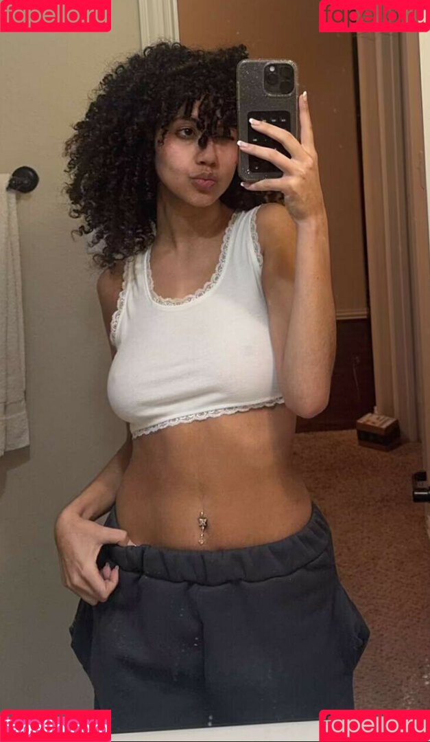 Megan Botnick Onlyfans Photo Gallery 