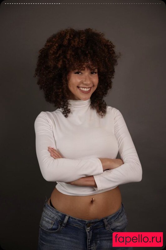 Megan Botnick Nude Onlyfans Photo 14