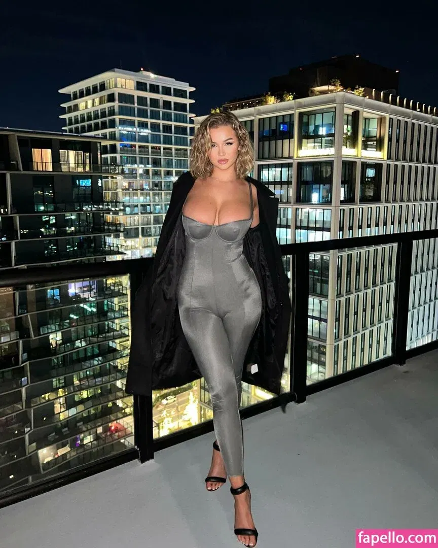 Lyricmikell Onlyfans Photo Gallery 